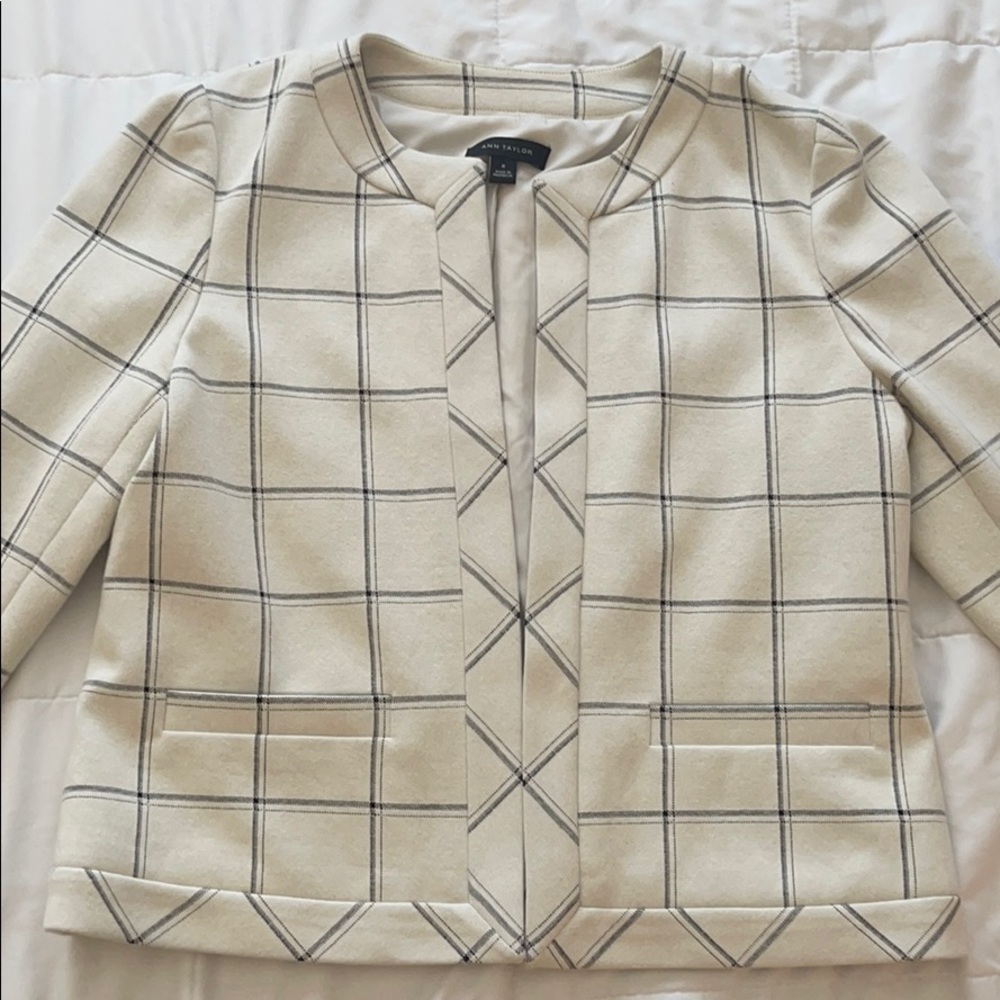 Ann Taylor Blazer Size M